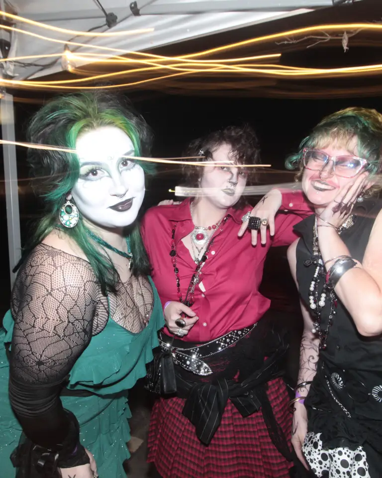 hotties-4.webp