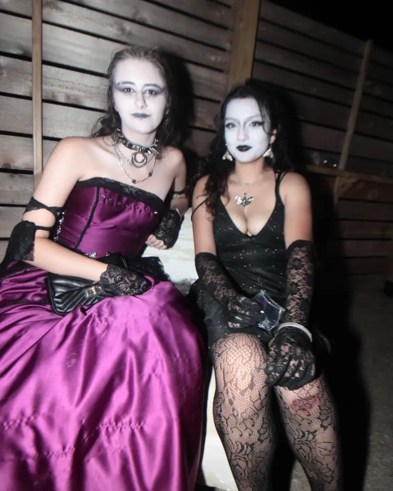 hotties-5.webp