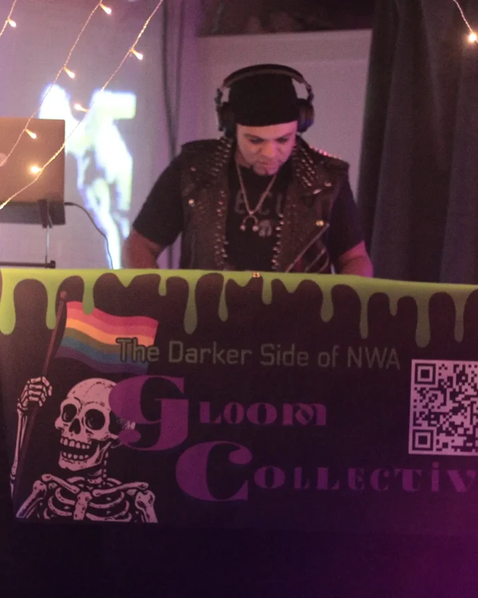 End: The DJ