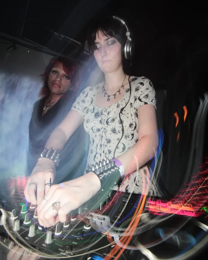 DJ Xinstar & Lauren Ipsum